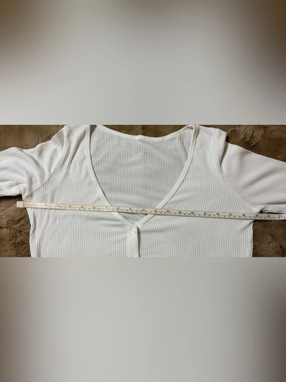 Alo Ribbed Cropped Whisper Cardigan Size Medium